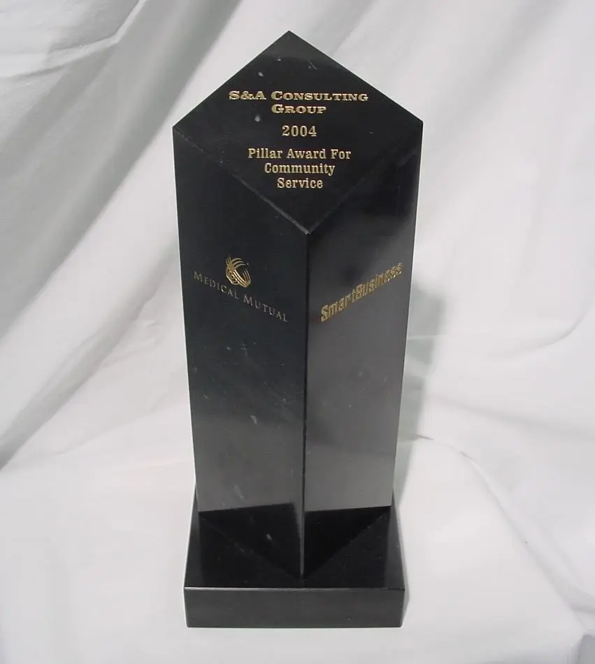 MD.Praise.Pillar-Award-for-Community-Service-SA-min